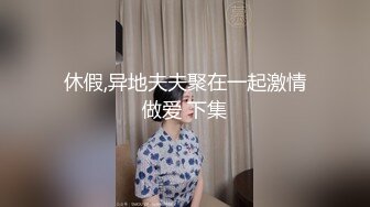 商场厕所偷拍刚开门出来拖地的小美女