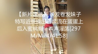 短发贫乳小妹的性爱自拍