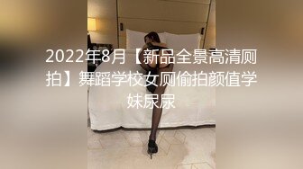 居家卧室摄像头被黑TP独守空房寂寞美少妇待孩子睡着后与奸夫手机视频给他看逼撸管对话很关键