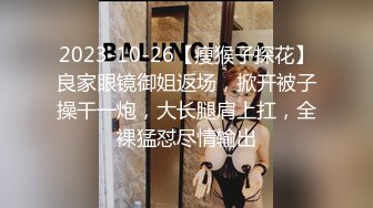 [MP4/ 411M] 懂事乖巧的女友上位和后入