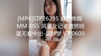 半糖-童颜巨乳-大波波 完美的不能再完美，巨乳、粉嫩下体，肉感十足的线条，看多一眼就惹火上身，动感十足的乳舞！