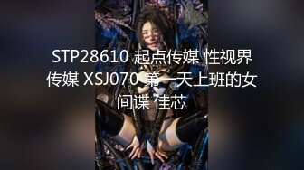 【新片速遞】&nbsp;&nbsp;邪恶的房东暗藏摄像头偷拍美女租客换衣服[98M/MP4/00:53]